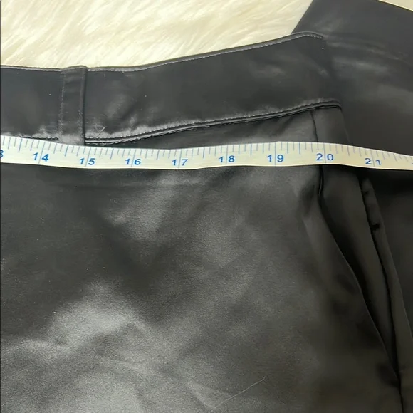 New Torrid Relaxed Taper Satin Cargo Pant Sleek Satin Pants size 16 - Picture 13 of 16